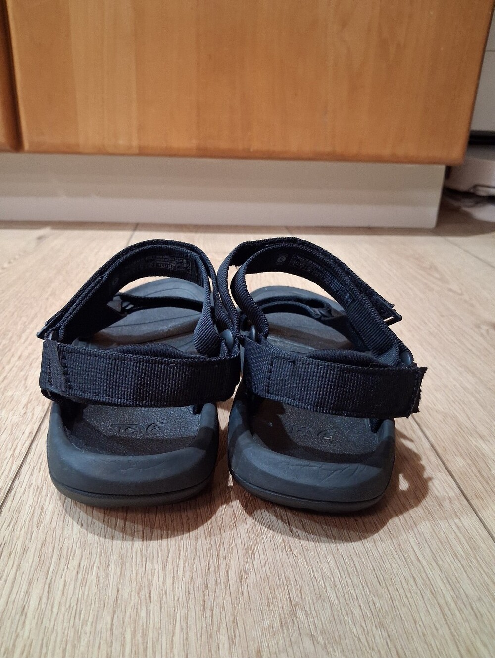 Black Teva Hurricane XLT2 sport sandal - Picture 5 of 7